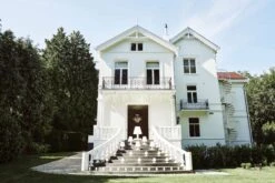 Fatboy Edison The Mini -Life Is Better At The Pool 09 FATBOY Edison family Moodpicture Baarn scaled 1