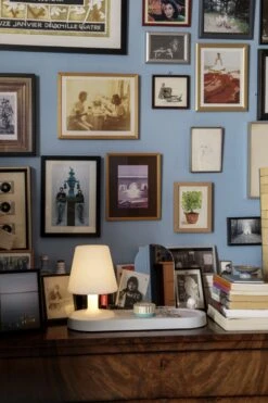 Fatboy Edison The Petit Residence 16 Fatboy Edison The Petit Residence -Life Is Better At The Pool 30 FATBOY ETP Residence Light grey Pop of colour