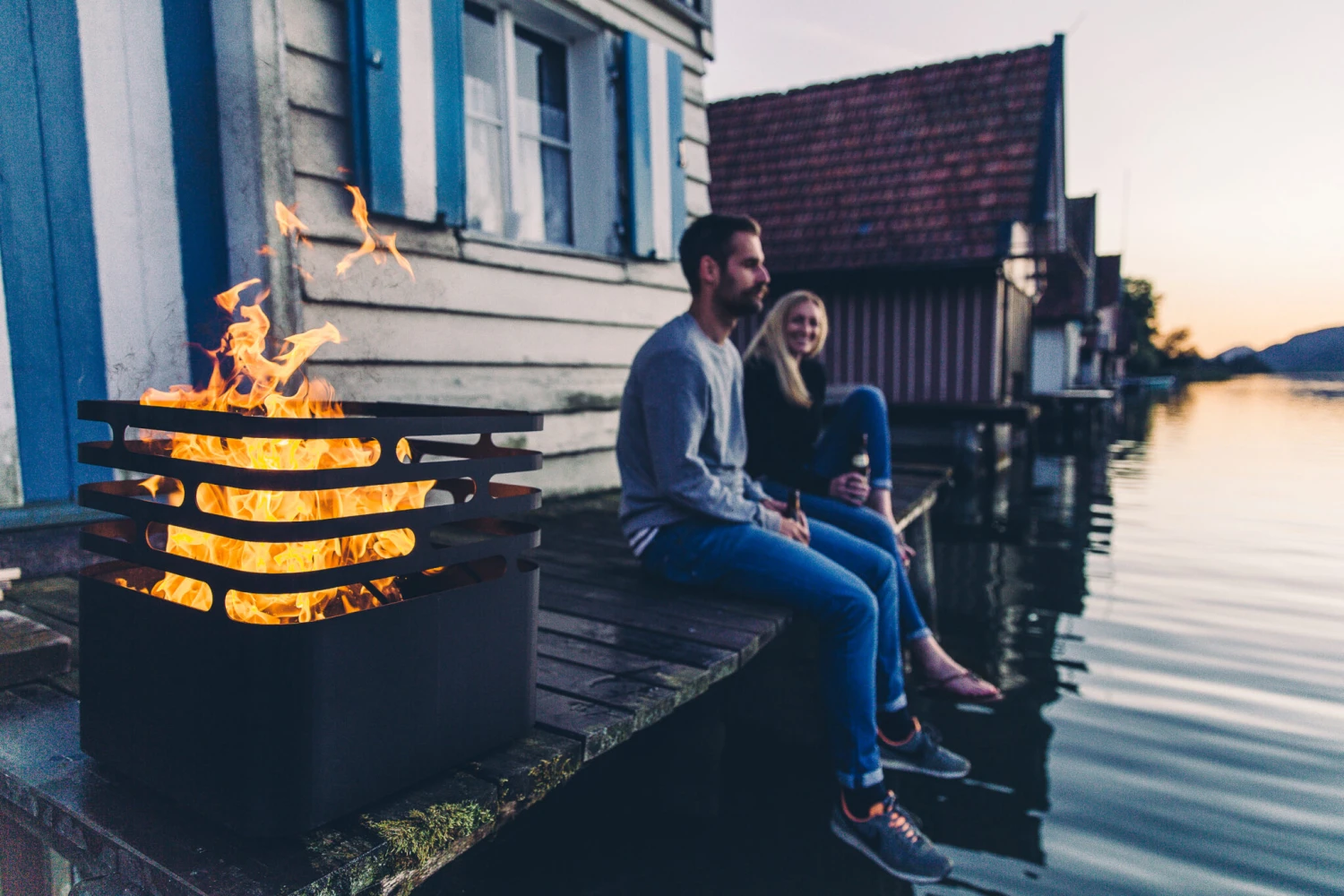 Vuurkorf Cube Multifunctioneel Zwart 2 Vuurkorf Cube Multifunctioneel Zwart - Afbeelding 2