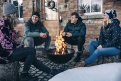 Vuurschaal Bowl Multifunctioneel Met Statief -Life Is Better At The Pool 4260447330931 6 scaled 1