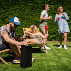 Artsound PWR05 Draagbare Luidspreker 13 Artsound PWR05 Draagbare Luidspreker -Life Is Better At The Pool Artsound PWR05 07