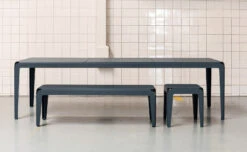 Weltevree Tuintafel Bank 13 Weltevree Tuintafel Bank -Life Is Better At The Pool Bended design tuintafel 09 1