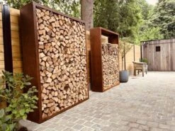 Egura Cortenstaal Houtopslag 13 Egura Cortenstaal Houtopslag -Life Is Better At The Pool Egura Cortenstaal houtopslag