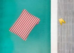 Fatboy Original Floatzac 31 Fatboy Original Floatzac -Life Is Better At The Pool FATBOY Floatzac Red Stripes Pool Overview