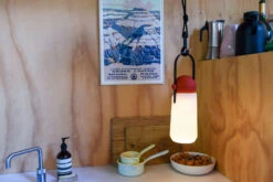 Guidelight 17 Guidelight -Life Is Better At The Pool Guidelight tafellamp 06