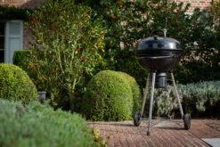 Kettle Kolen BBQ 17 Kettle Kolen BBQ -Life Is Better At The Pool Kettle 42 plus kolen barbecue dicht
