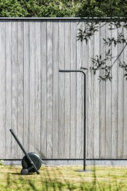 Levantine Outdoor Shower 17 Levantine Outdoor Shower -Life Is Better At The Pool Levantine outdoor shower zwart scaled 1