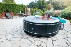 Inflatable Spa Rond Montana 4 Personen -Life Is Better At The Pool MONTANA AMBIANCE 2019
