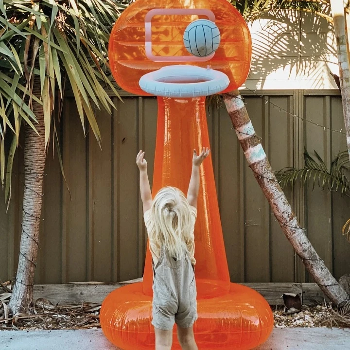 SunnyLife Mega Opblaasbaar Basketbal Set 4 SunnyLife Mega Opblaasbaar Basketbal Set - Afbeelding 4