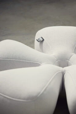 OGO Flower Luxe Ligbed 16 OGO Flower Luxe Ligbed -Life Is Better At The Pool OGO 2023 7 3B6A1997 scaled 1