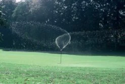 Propeler Tuinsproeier 14 Propeler Tuinsproeier -Life Is Better At The Pool Propeler tuinsproeier 2