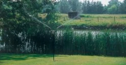 Propeler Tuinsproeier 19 Propeler Tuinsproeier -Life Is Better At The Pool Propeler tuinsproeier 7