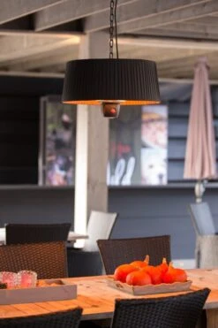 Retro IR Verwarming Bright Artix Compact Hangstraler 1500 11 Retro IR Verwarming Bright Artix Compact Hangstraler 1500 -Life Is Better At The Pool Retro IR verwarming Bright Artix Compact hangstraler 1500 BLACK 03