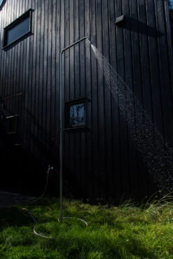 Serpentine Tuin Douche 21 Serpentine Tuin Douche -Life Is Better At The Pool Serpentine tuindouche 14