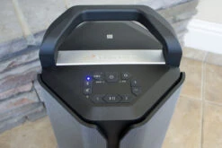 Soundcast VG7 10 Soundcast VG7 -Life Is Better At The Pool Soundcast VG7 4