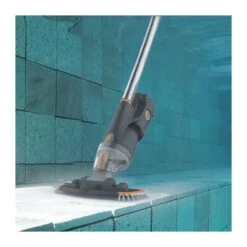 Vektro Junior Elektrische Jacuzzi En Zwembadstofzuiger -Life Is Better At The Pool Vektro junior stofzuiger 05