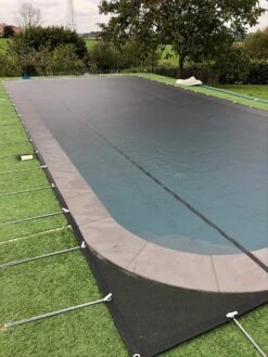 Winternet PVC-netwerk -Life Is Better At The Pool Winternet PVC netwerk 1 scaled scaled 1